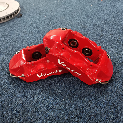 GT4 Kinerja Tinggi Honda Brake Caliper Belakang 4 Piston Aluminium Alloy