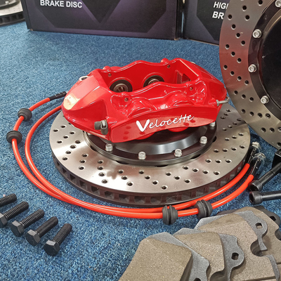 Kaliper Rem Otomatis GT4 4 Piston Merah Paduan Aluminium Anti Goyang