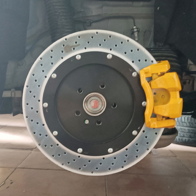 BMW 320 Painted Brake Caliper Sisi Belakang Upgreade Rotor Besar Ukuran 355MM